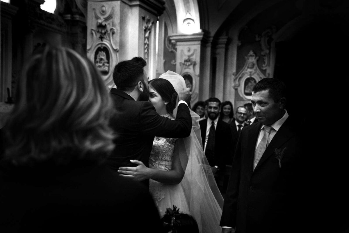 Bucolico e romantico il matrimonio in Puglia di Frank e Roberta