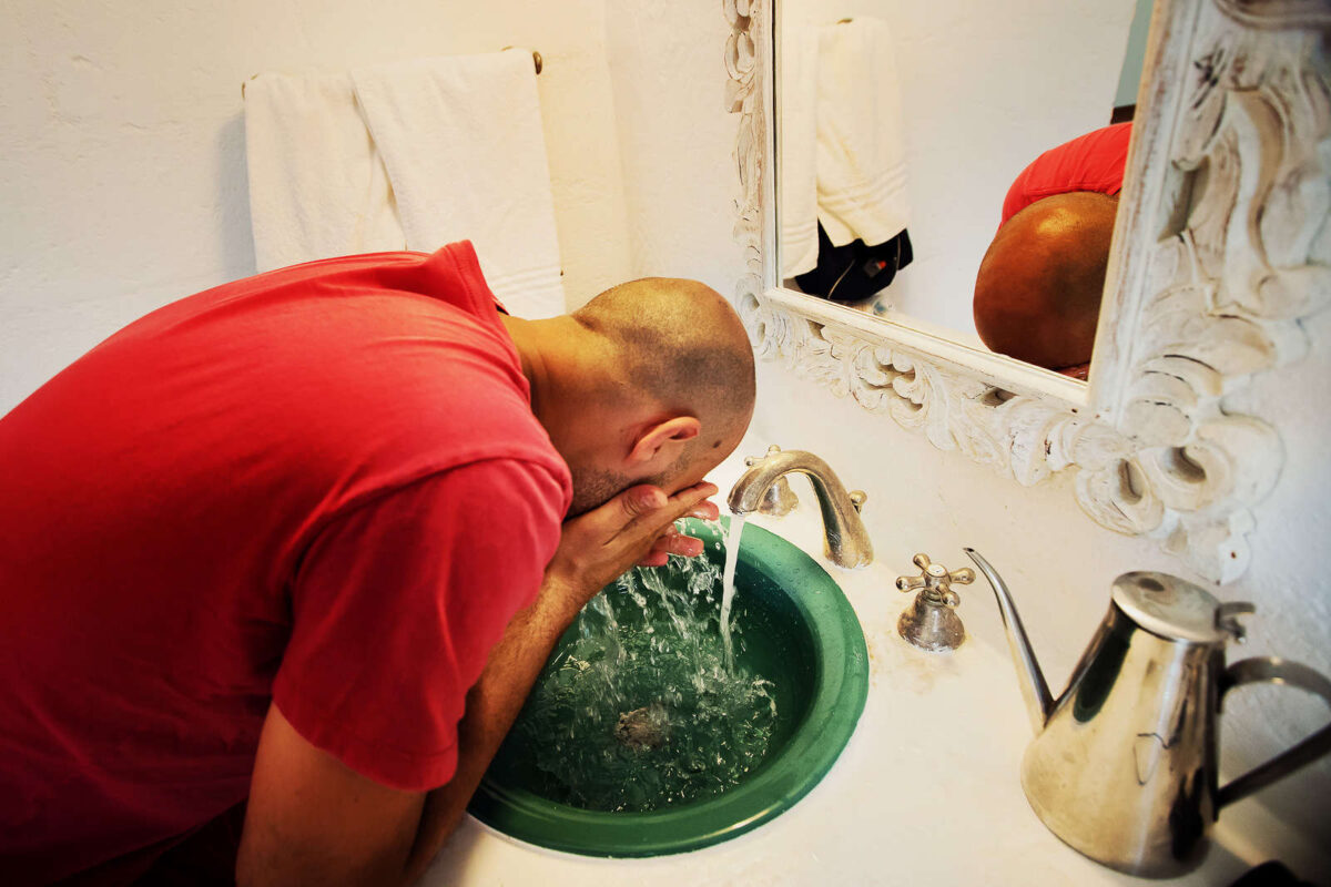 Cristina and Ari fulfilling their romantic dream in Puglia