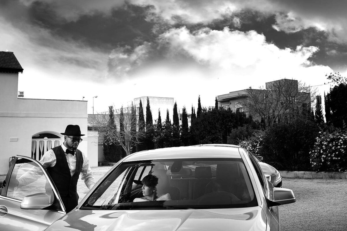 Valentina and Mijlous wedding in Puglia: timeless charm