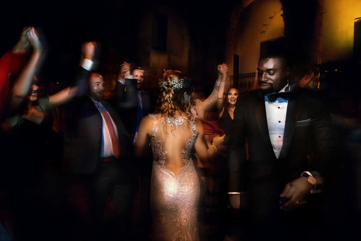 Il matrimonio di Megan e Rayan è l’occasione ideale per proporre uno nuovo concept fotografico