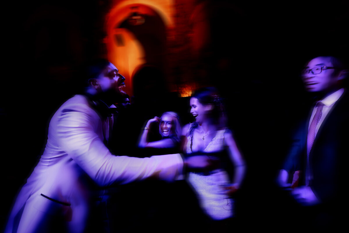 Il matrimonio di Megan e Rayan è l’occasione ideale per proporre uno nuovo concept fotografico