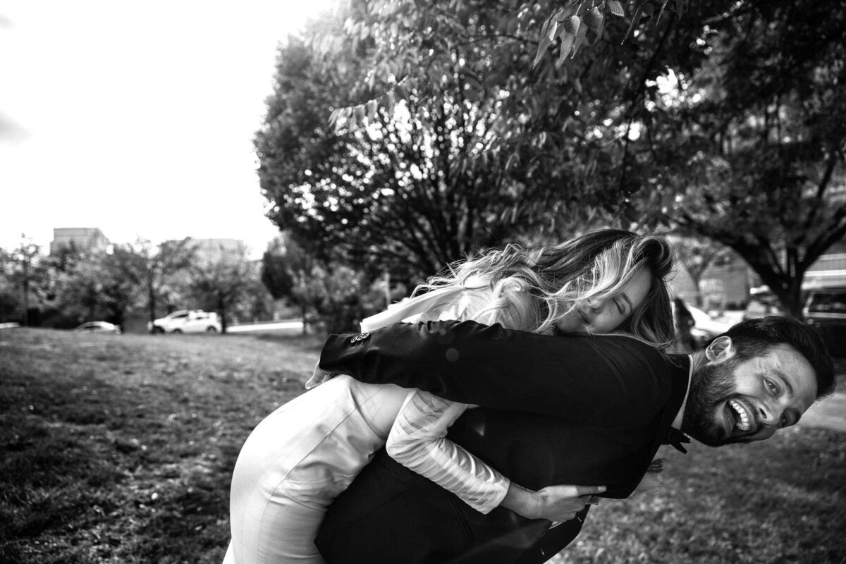 Per le strade di New York il matrimonio di Francesca e Giuseppe