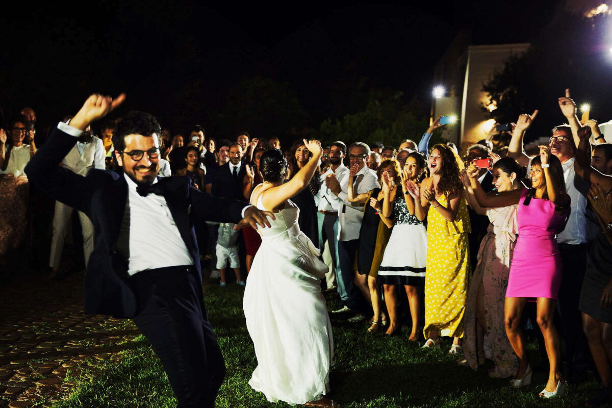 Nozze ebraiche tra gli ulivi della Puglia